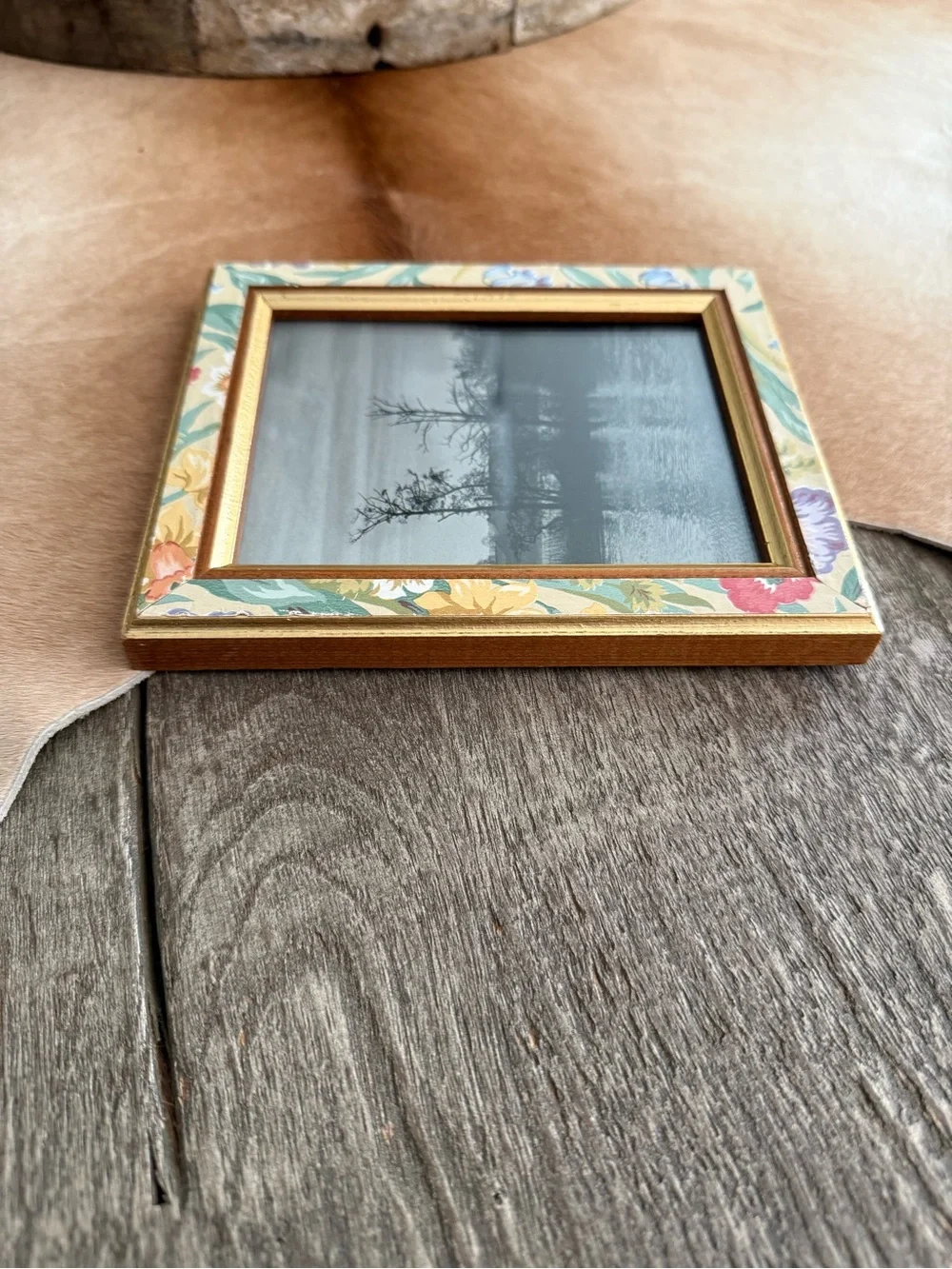 Vintage Wood Floral Frame with Black Easel Back - Black